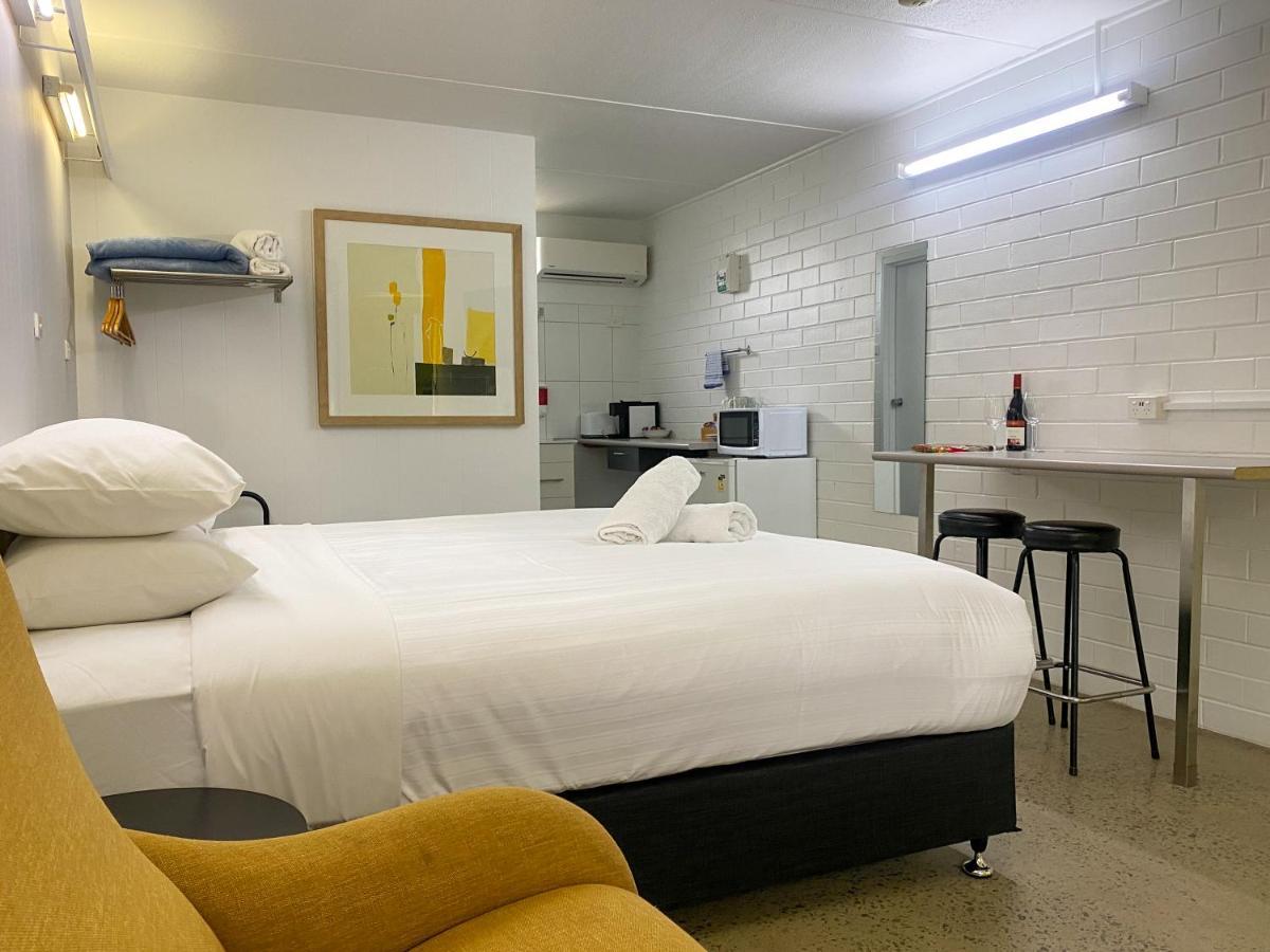 24Hour Check-In Motels- Bridgewater Motel Bridgewater On Loddon Exterior foto
