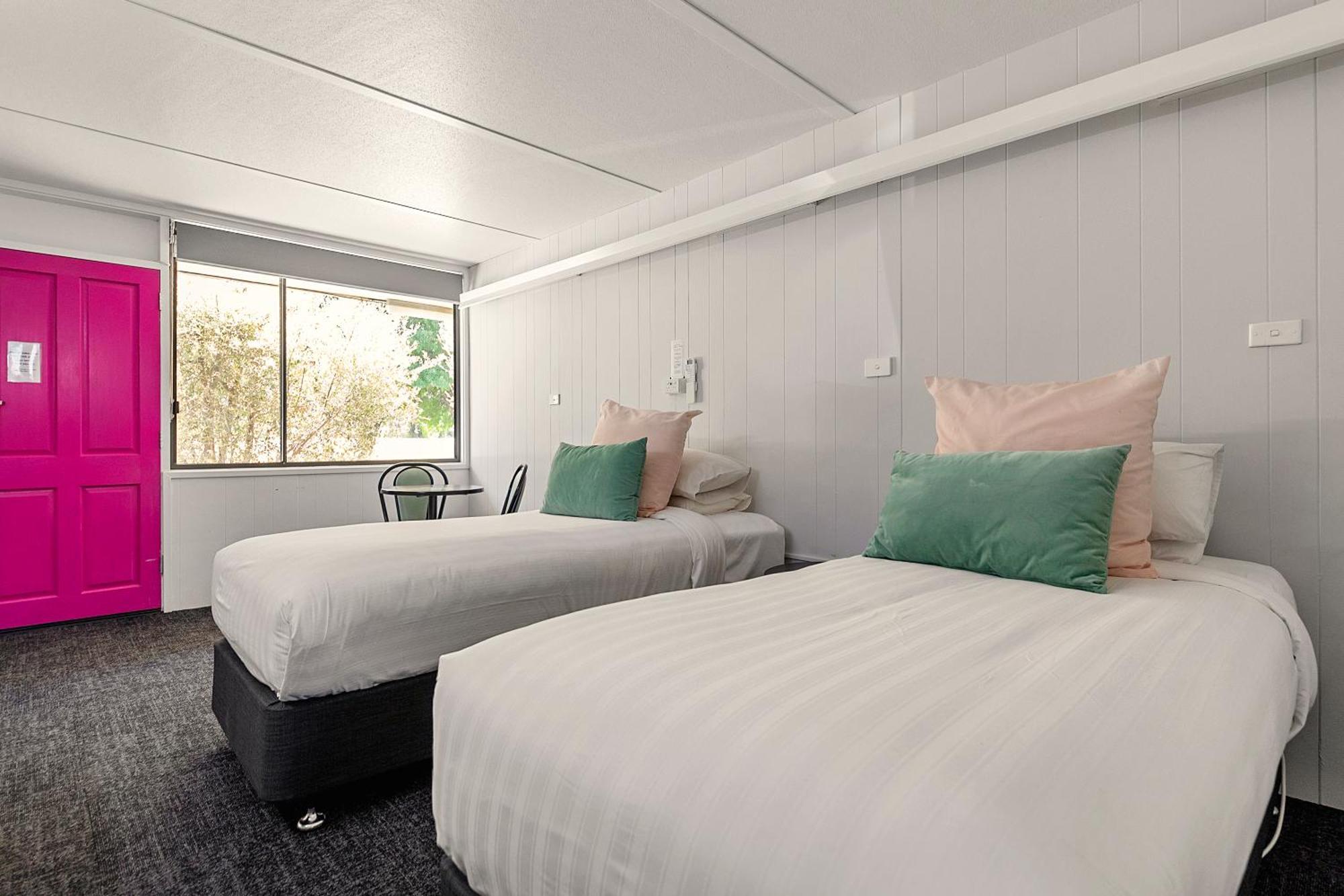 24Hour Check-In Motels- Bridgewater Motel Bridgewater On Loddon Exterior foto